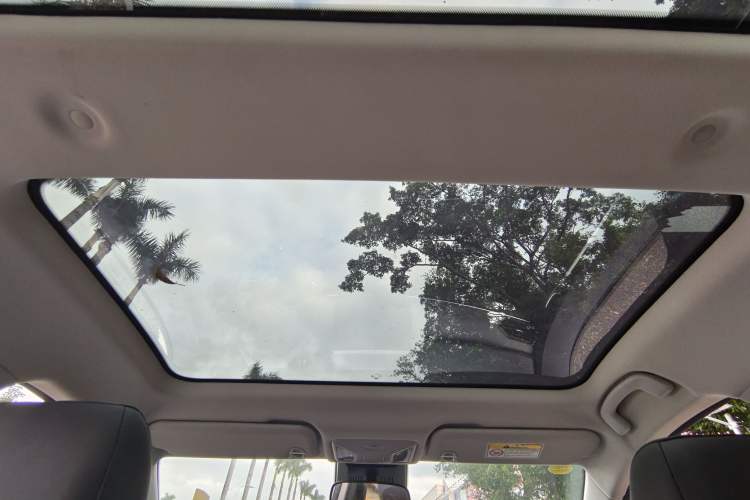 Used WM Motor E.5 2022 Zhike Xing Interior 9