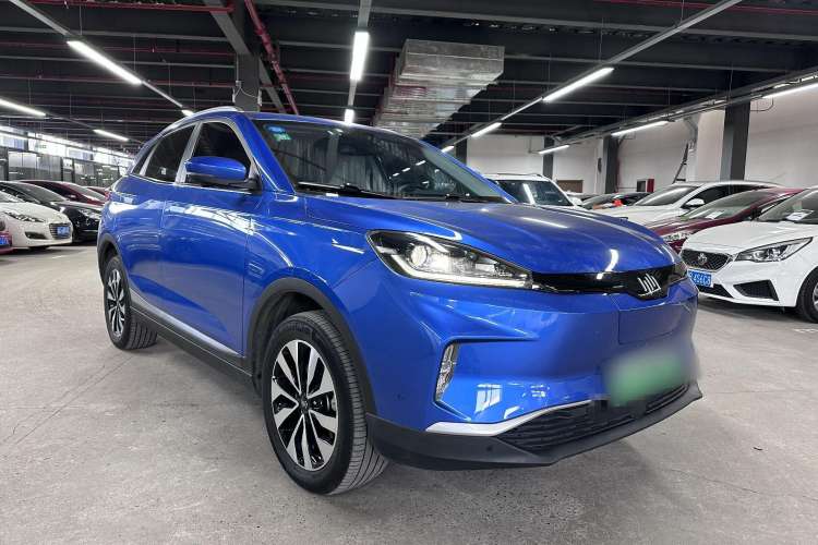 Used WM Motor EX5 2018 EX5 400 Extra Innovation Edition Exterior 3