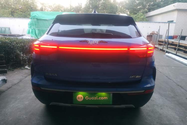 Used WM Motor EX5 2018 EX5 400 Extra Innovation Edition Exterior 4