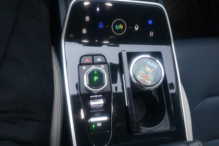 Used WM Motor EX5 2018 EX5 400 Extra Innovation Edition Interior 5
