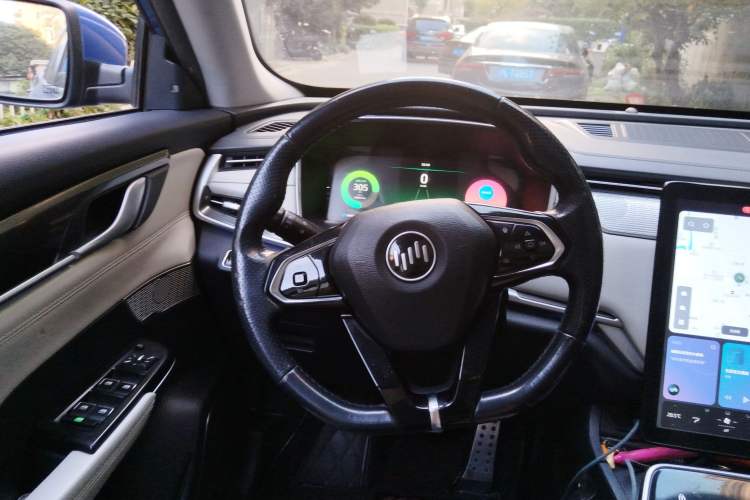 Used WM Motor EX5 2018 EX5 400 Extra Innovation Edition Steering Wheel