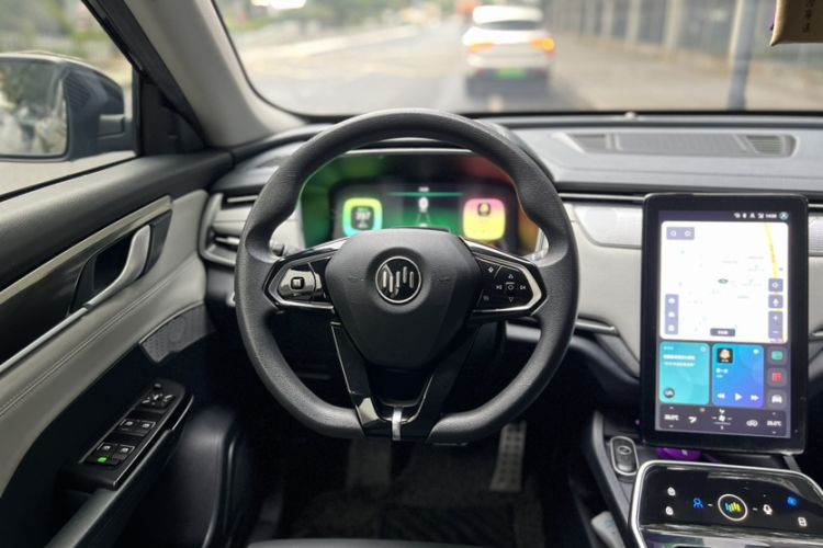 Used WM Motor EX5 2018 EX5 400 Lite Exploration Edition Interior 1
