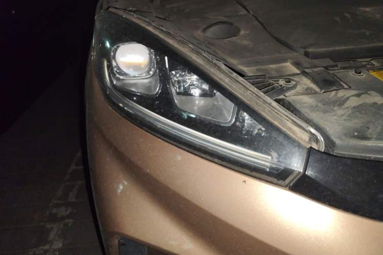 Used WM Motor EX5 2018 EX5 400 Lite Exploration Edition Right Front Headlight