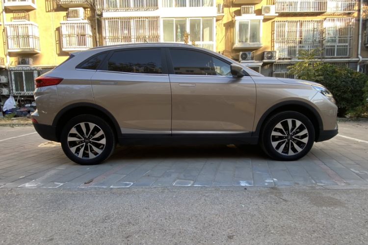Used WM Motor EX5 2018 EX5 400 Extra Innovation Edition Exterior 1