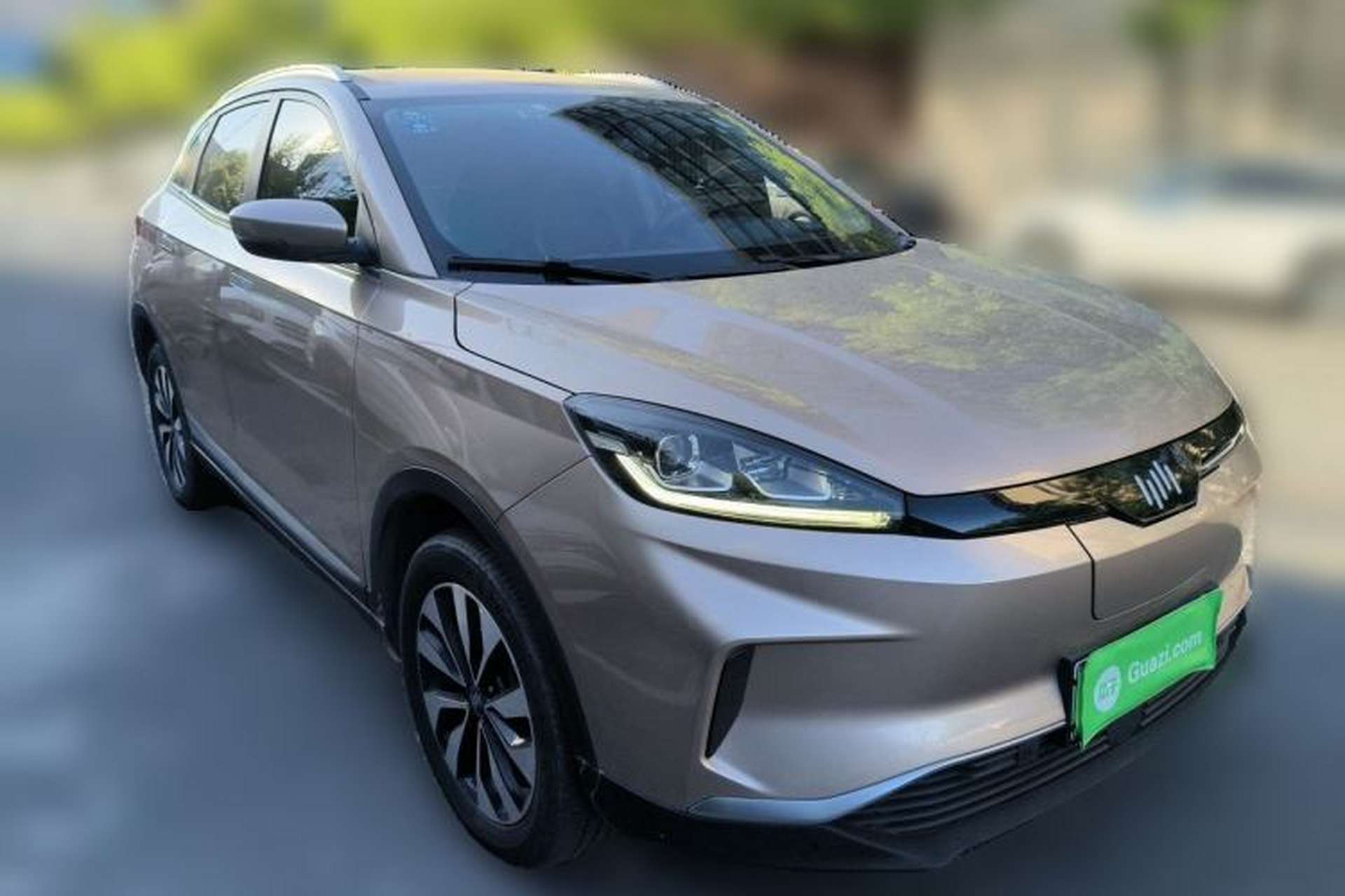 Used WM Motor EX5 2018 EX5 400 Lite Exploration Edition Front Right 45 Deg