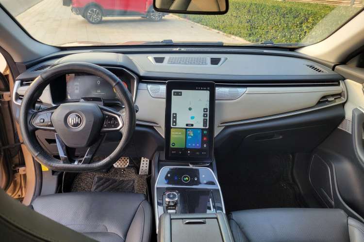 Used WM Motor EX5 2018 EX5 400 Extra Innovation Edition Interior 1