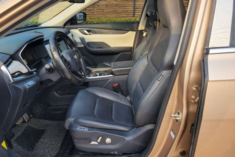 Used WM Motor EX5 2018 EX5 400 Extra Innovation Edition Interior 4