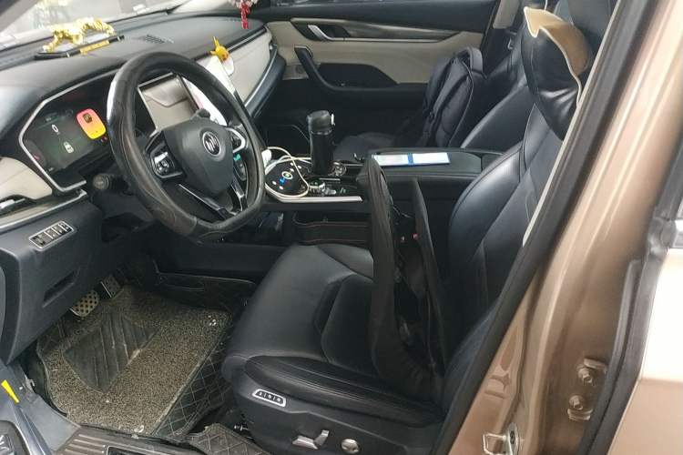 Used WM Motor EX5 2018 EX5 400 Extra Innovation Edition Left Front Seat