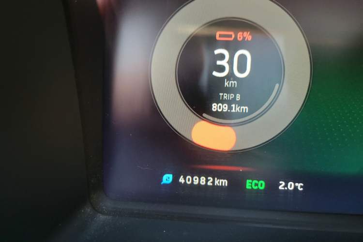 Used WM Motor EX5 2018 EX5 400 Extra Innovation Edition Odometer Close Up