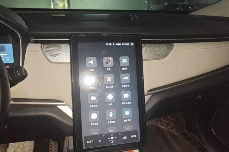 Used WM Motor EX5 2018 EX5 400 Extra Innovation Edition Audio And AC Panel