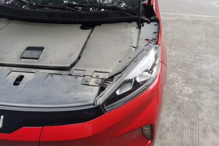 Used WM Motor EX5 2018 EX5 400 Extra Innovation Edition Engine Bay Left