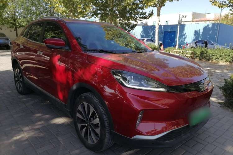 Used WM Motor EX5 2018 EX5 400 Extra Innovation Edition Front Right 45 Deg