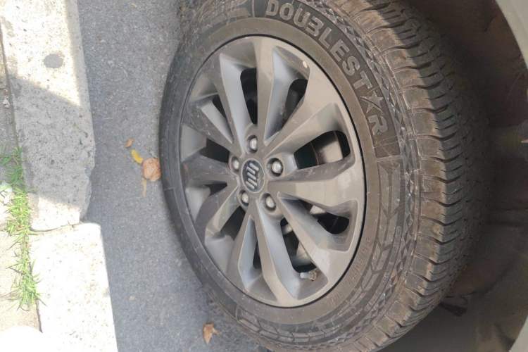 Used WM Motor EX5 2018 EX5 400 Lite Exploration Edition Right Front Wheel Hub