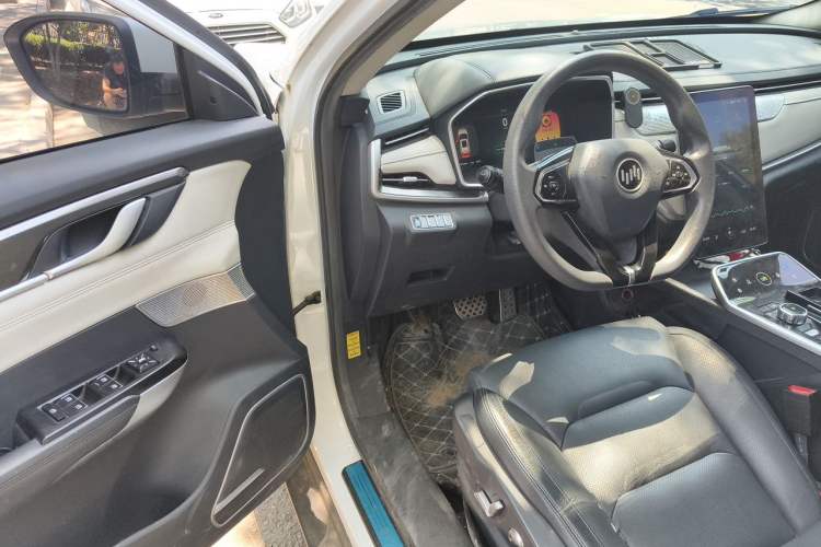 Used WM Motor EX5 2018 EX5 400 Lite Exploration Edition Driver Seat