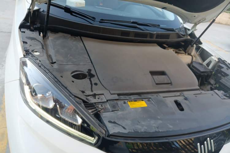 Used WM Motor EX5 2018 EX5 400 Lite Exploration Edition Engine Bay Right