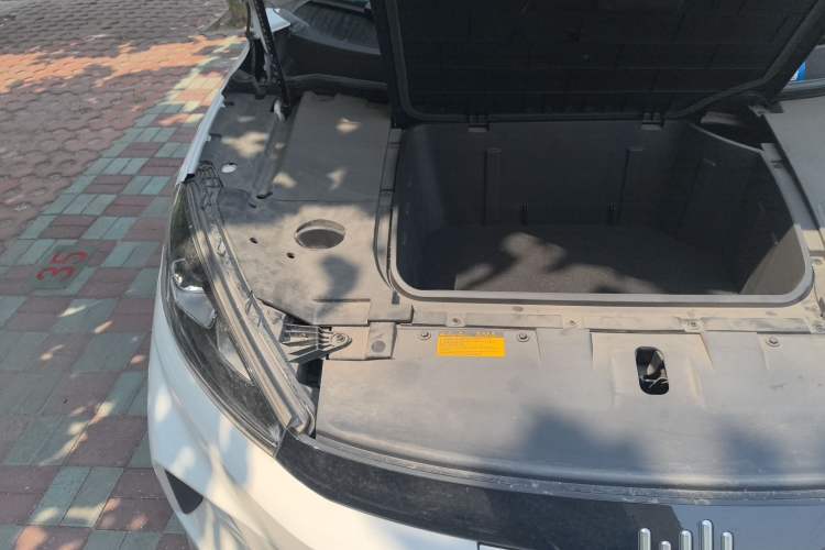 Used WM Motor EX5 2018 EX5 400 Lite Exploration Edition Engine Bay Right