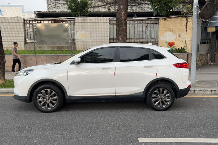 Used WM Motor EX5 2018 EX5 400 Extra Innovation Edition Exterior 2
