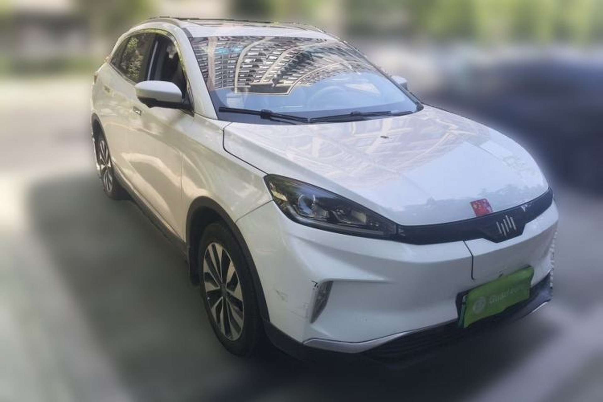 Used WM Motor EX5 2018 EX5 400 Extra Innovation Edition Front Right 45 Deg