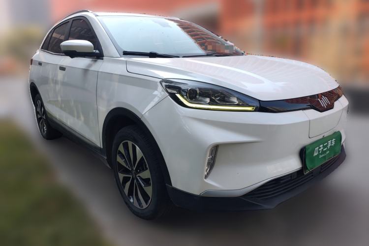 Used WM Motor EX5 2018 EX5 400 Extra Innovation Edition Front Right 45 Deg