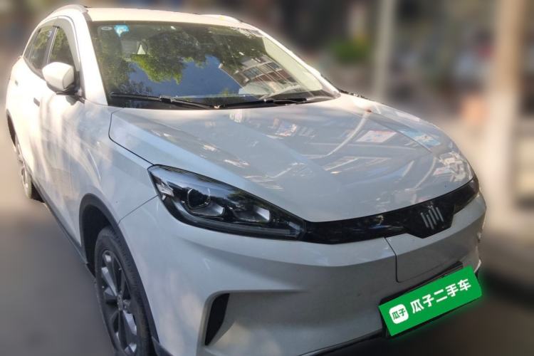 Used WM Motor EX5 2018 EX5 400 Lite Exploration Edition Front Right 45 Deg