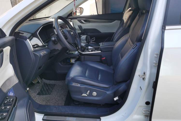 Used WM Motor EX5 2018 EX5 400 Lite Exploration Edition Left Front Seat