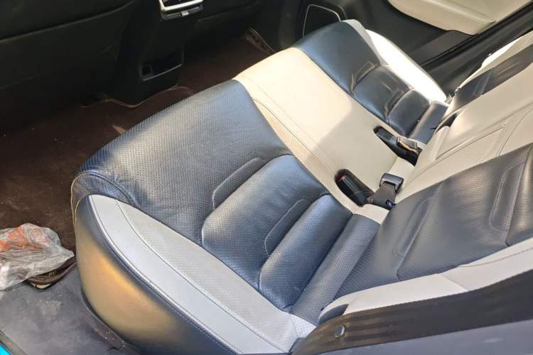 Used WM Motor EX5 2018 EX5 400 Lite Exploration Edition Left Rear Seat