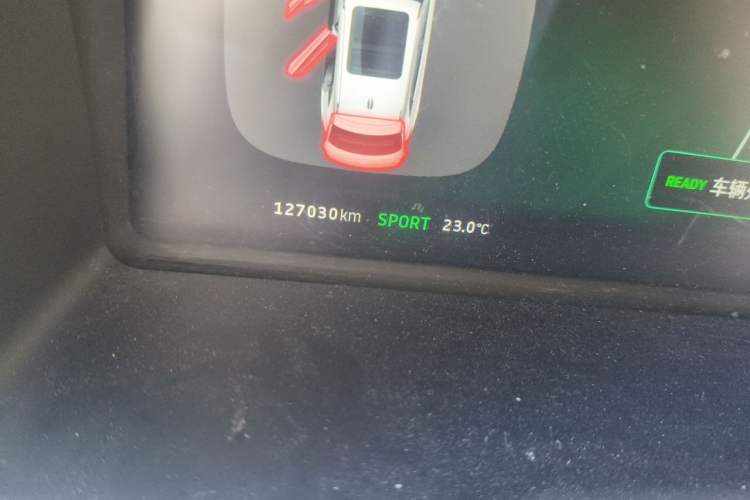 Used WM Motor EX5 2018 EX5 400 Extra Innovation Edition Odometer Close Up