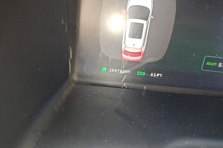 Used WM Motor EX5 2018 EX5 400 Lite Exploration Edition Odometer Close Up