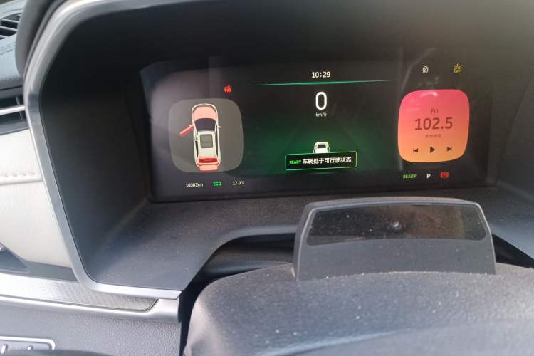 Used WM Motor EX5 2018 EX5 400 Extra Innovation Edition Odometer Close Up
