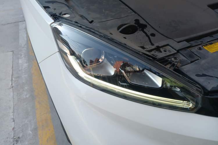 Used WM Motor EX5 2018 EX5 400 Lite Exploration Edition Right Front Headlight