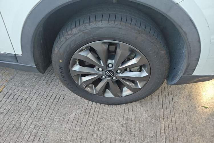 Used WM Motor EX5 2018 EX5 400 Lite Exploration Edition Right Front Wheel Hub