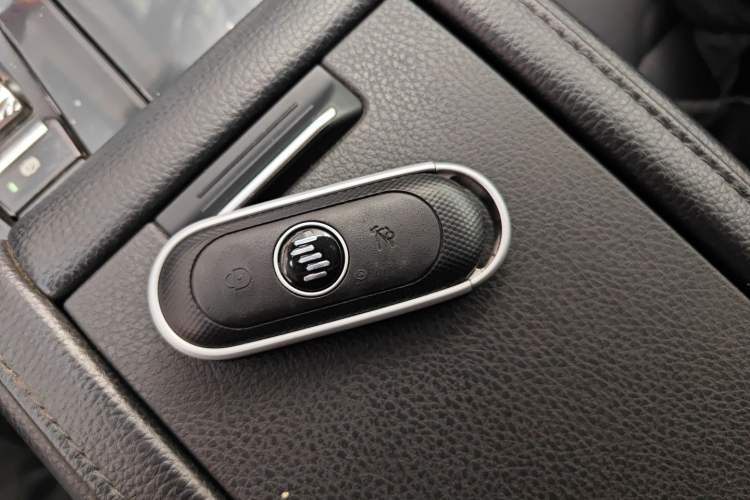 Used WM Motor EX5 2018 EX5 400 Lite Exploration Edition Vehicle Key