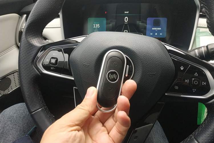 Used WM Motor EX5 2018 EX5 400 Extra Innovation Edition Vehicle Key