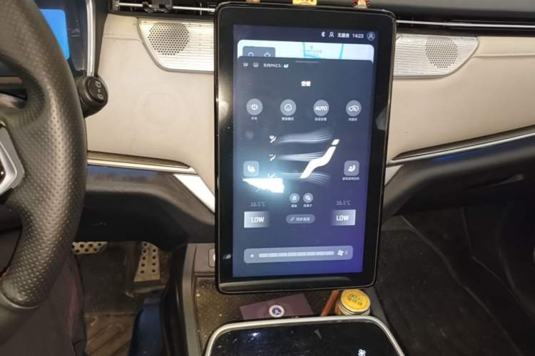 Used WM Motor EX5 2018 EX5 400 Extra Innovation Edition Audio And AC Panel