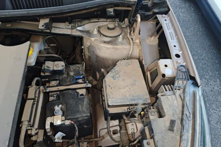 Used WM Motor EX5 2018 EX5 400 Lite Exploration Edition Engine Bay Left