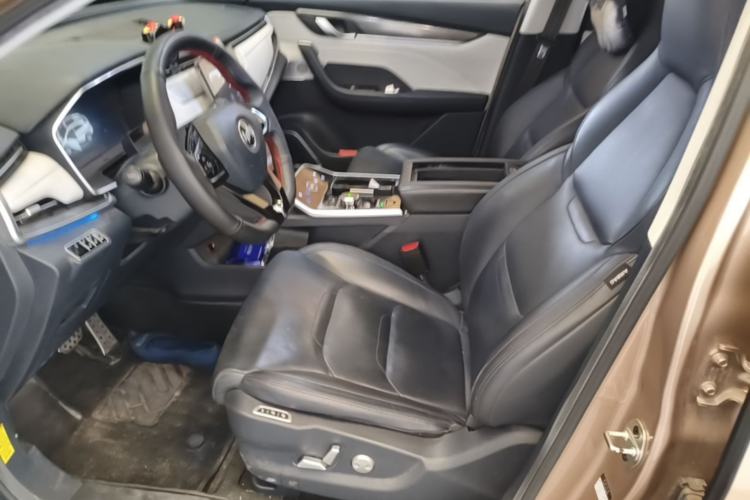 Used WM Motor EX5 2018 EX5 400 Extra Innovation Edition Left Front Seat