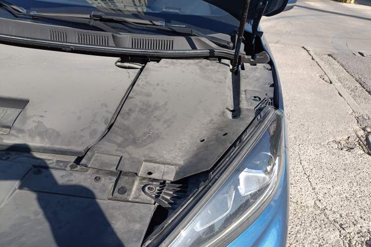Used WM Motor EX5 2019 EX5 Lite Exploration Edition 520 Engine Bay Left
