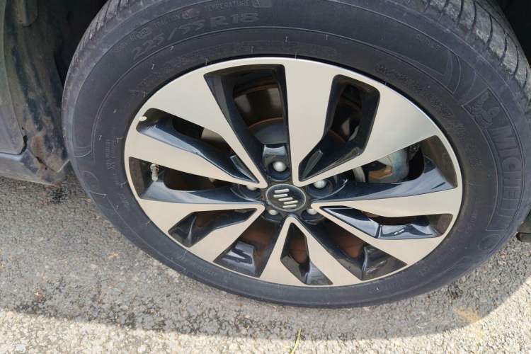 Used WM Motor EX5 2019 EX5 Zhixing 2.0 Lite Exploration Edition 400 Right Front Wheel Hub