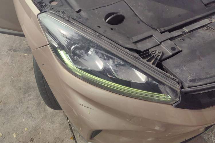 Used WM Motor EX5 2019 EX5 Mate Weymeng Edition 400 Right Front Headlight