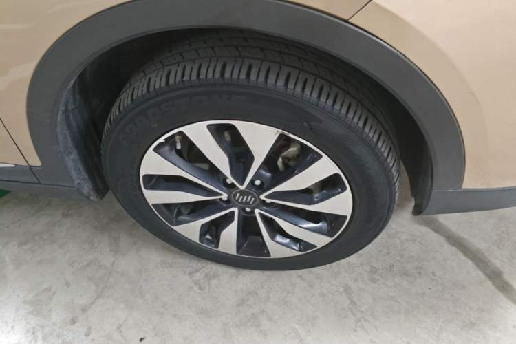 Used WM Motor EX5 2019 EX5 Lite Exploration Edition 520 Right Front Wheel Hub