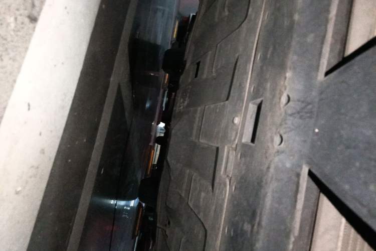 Used WM Motor EX5 2019 EX5 ZhiXing 2.0 Extra Innovation Edition 400 Chassis Front