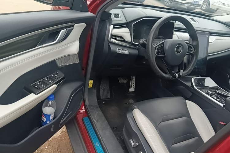 Used WM Motor EX5 2019 EX5 ZhiXing 2.0 Extra Innovation Edition 400 Driver Seat