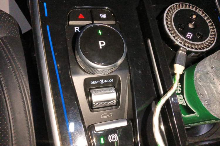 Used WM Motor EX5 2019 EX5 ZhiXing 2.0 Extra Innovation Edition 400 Gear Lever