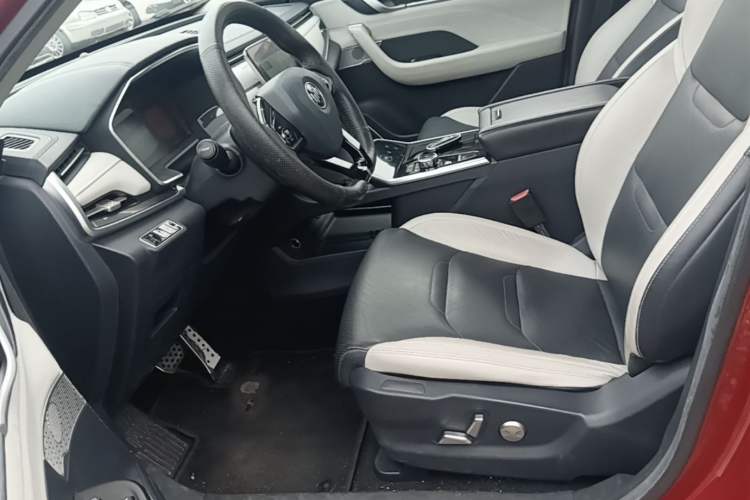 Used WM Motor EX5 2019 EX5 ZhiXing 2.0 Extra Innovation Edition 400 Left Front Seat
