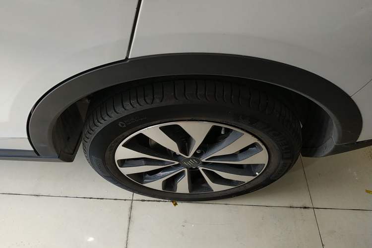 Used WM Motor EX5 2019 EX5 Lite Exploration Edition 400 Left Rear Wheel Hub