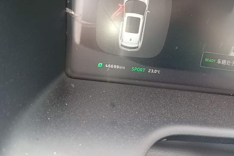 Used WM Motor EX5 2019 EX5 ZhiXing 2.0 Extra Innovation Edition 400 Odometer Close Up