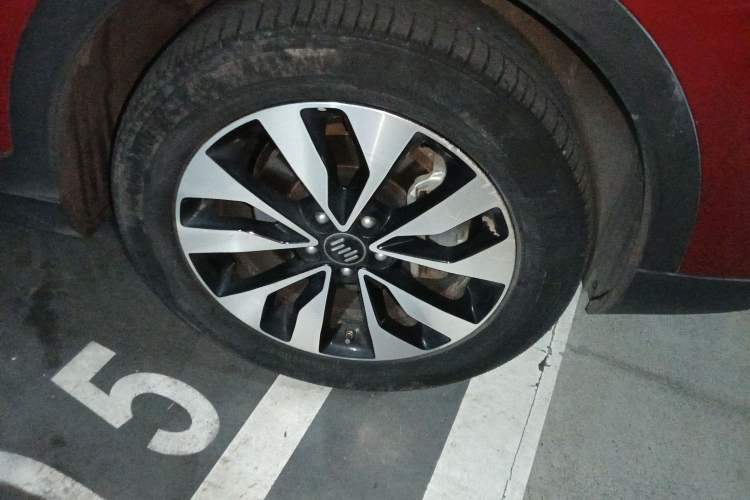 Used WM Motor EX5 2019 EX5 ZhiXing 2.0 Extra Innovation Edition 400 Right Front Wheel Hub