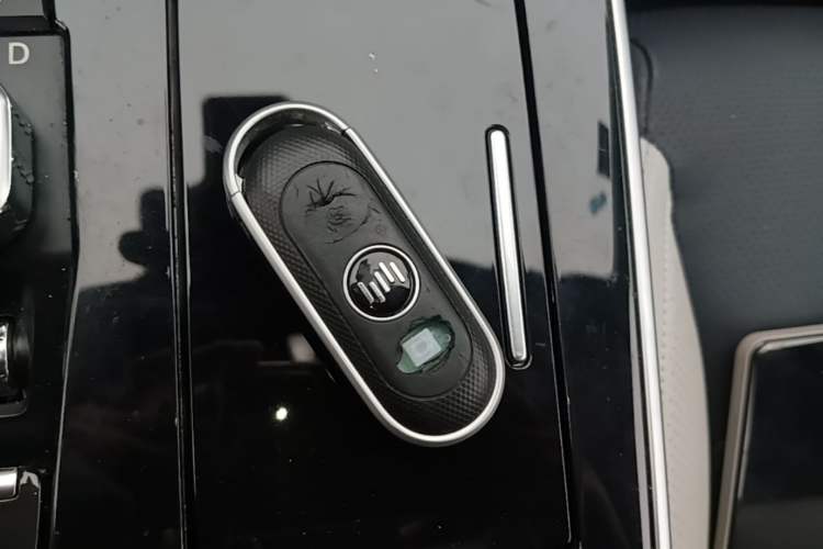 Used WM Motor EX5 2019 EX5 ZhiXing 2.0 Extra Innovation Edition 400 Vehicle Key