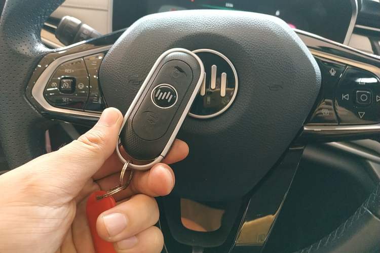 Used WM Motor EX5 2019 EX5 Lite Exploration Edition 400 Vehicle Key