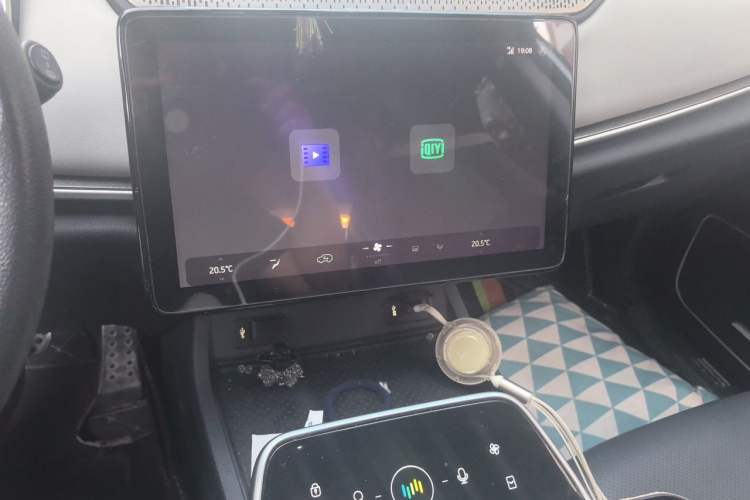 Used WM Motor EX5 2019 EX5 Lite Exploration Edition 520 Audio And AC Panel